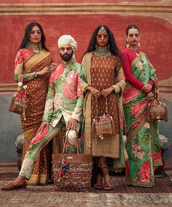 Buy Sabyasachi Off-White Embroidered Heavy Silk Wedding Lehenga Choli  Online from EthnicPlus for ₹3,849