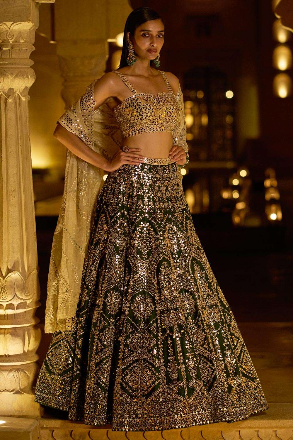 Sparkling Golden Reception Lehenga to Add Glamour to Your Look | Trendy  Bridal Outfits in 2023 | Bridal outfits, Reception lehenga for bride,  Modern gown