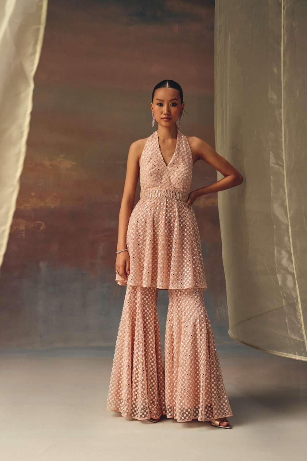 Rosé Muse Glitter knit o/p set Glitter knit o/p set – BUNNY APARTMENT