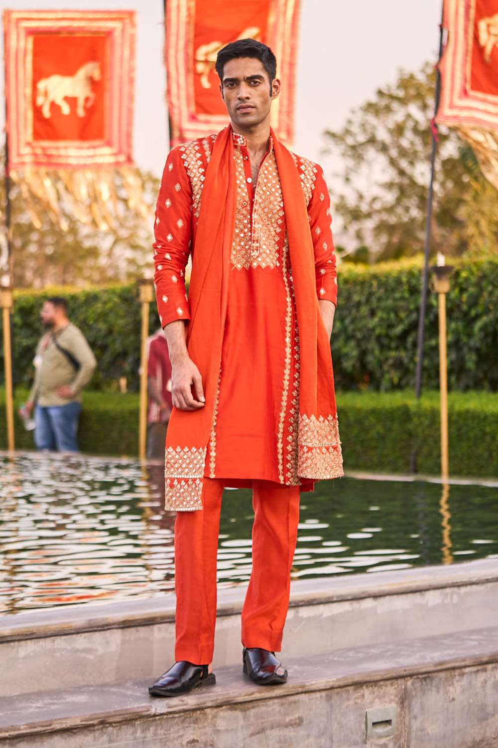 サーモンピンク　落とし穴　PSA9 Buy Abhinav Mishra Men Soft Orange Chanderi Kurtas & Kurta Sets