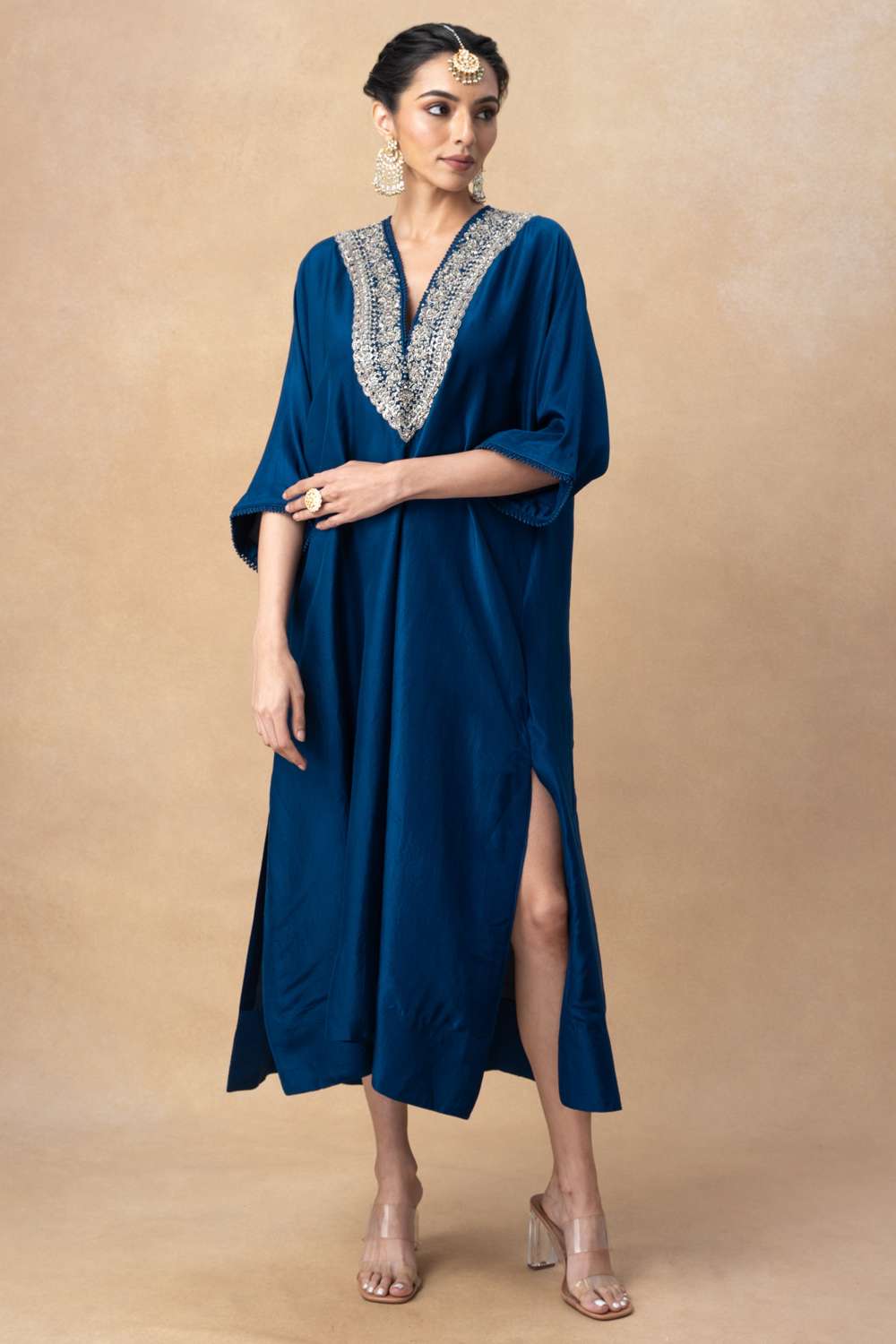 アパルトモン BLUE BOHEME ラップドレス 2024 完売 インド綿 Buy Jayanti Reddy Soft Blue Silk Kaftans