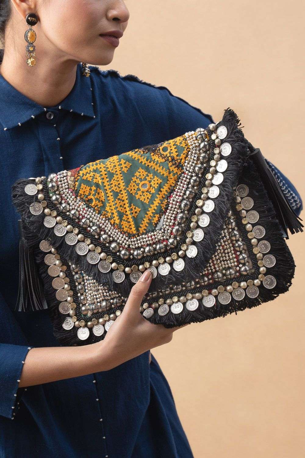 Shashi leela clutch on sale