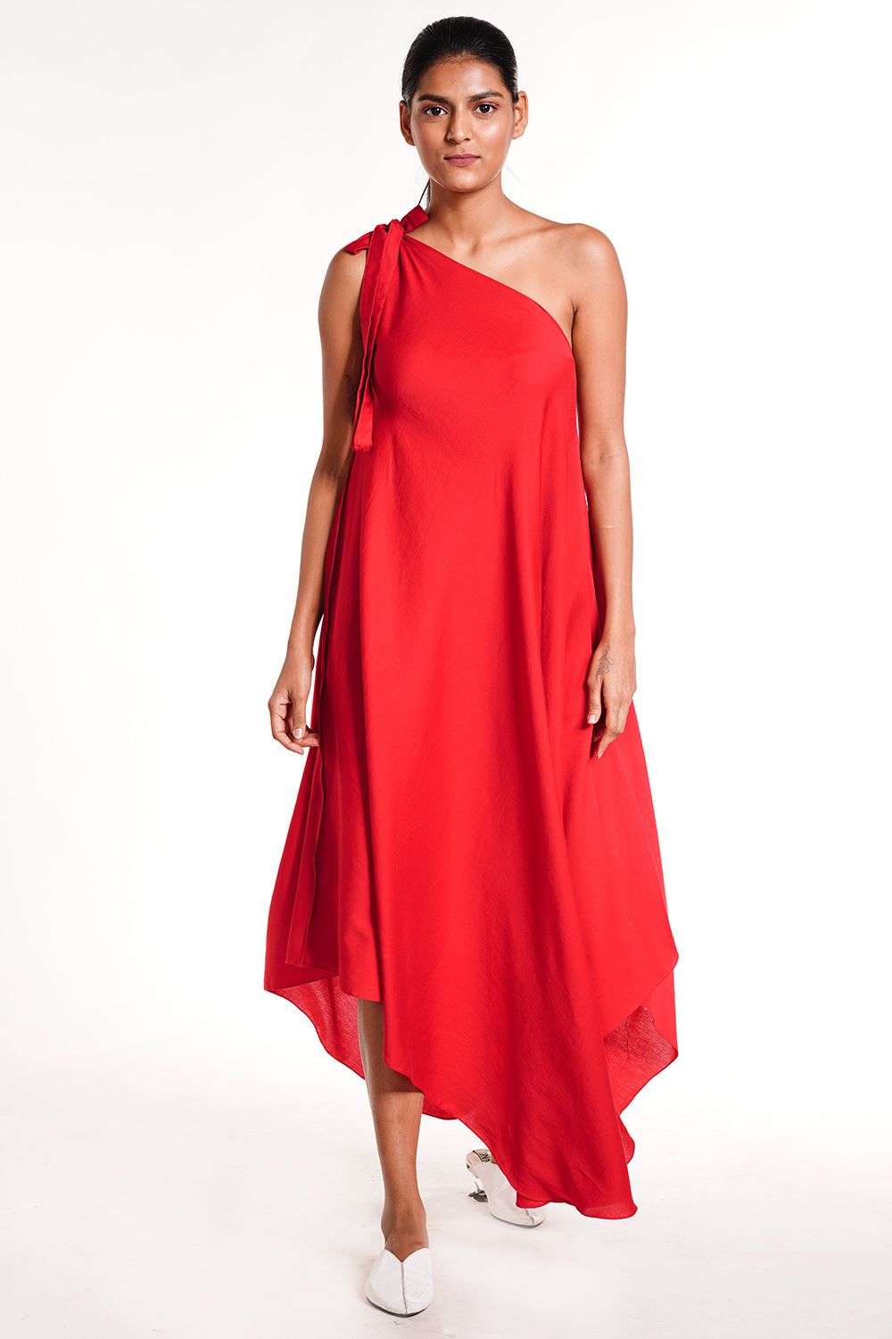 One Shoulder Dress Gowns - Buy One Shoulder Dress Gowns Online at Best  Prices In India | Flipkart.com