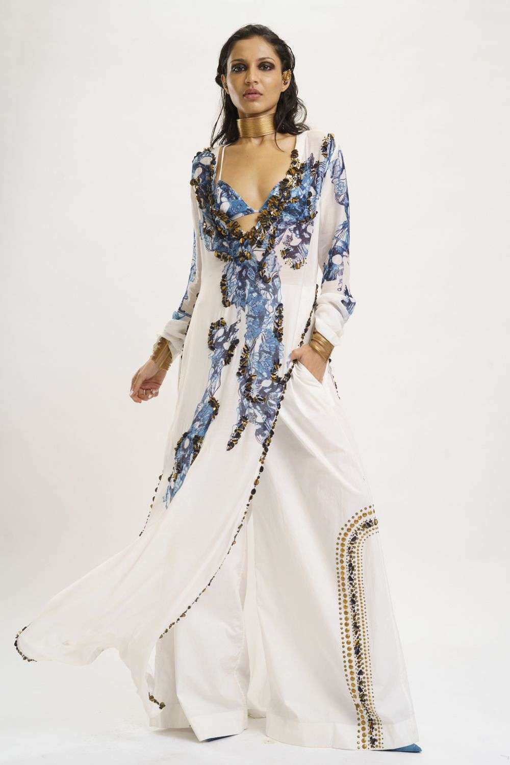 ワンピース kilyaj/Embellished Satin Long Dress AKHL - Sequin Satin Maxi Dress – MADAMVOYAGE