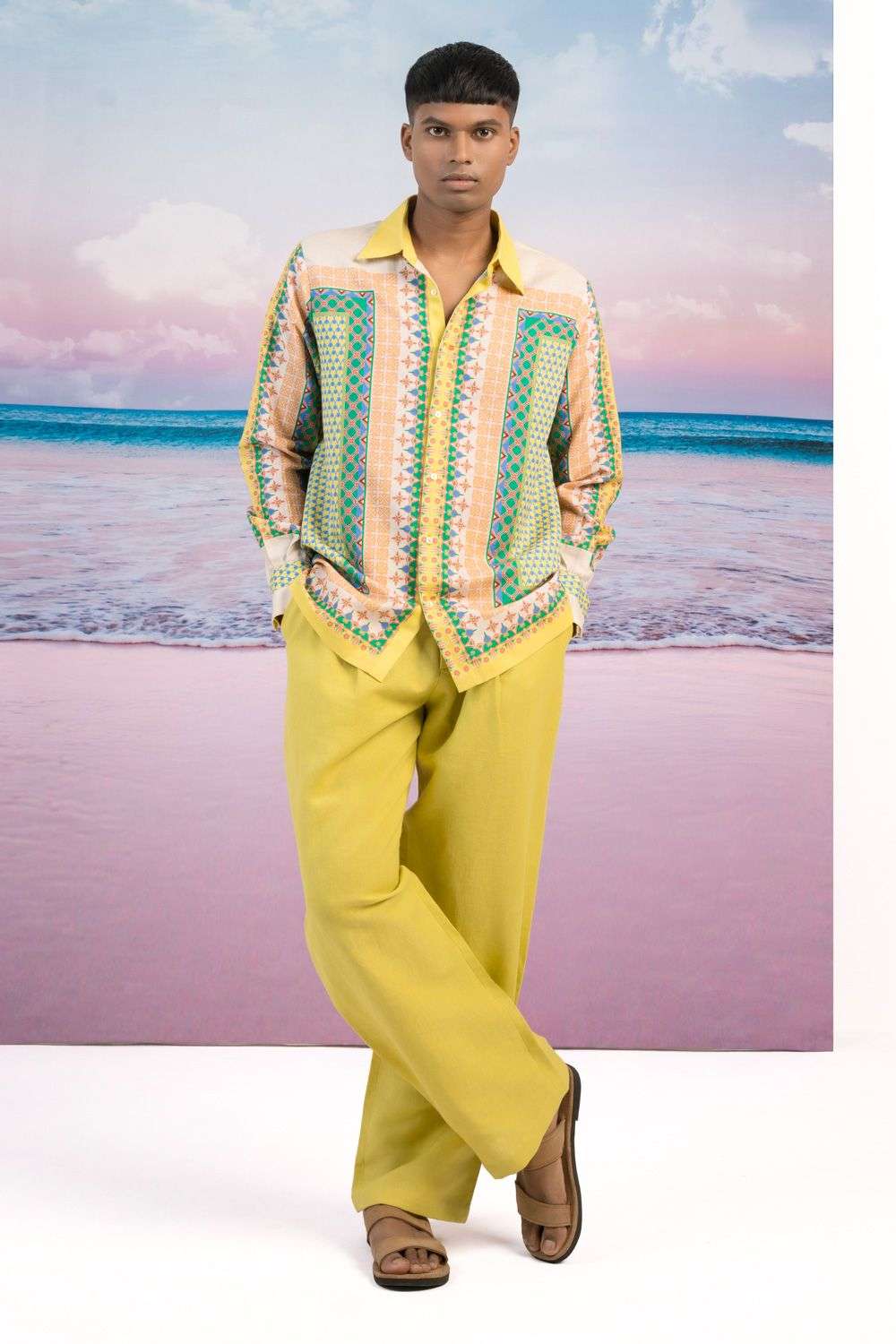 Yellow linen trousers outlet