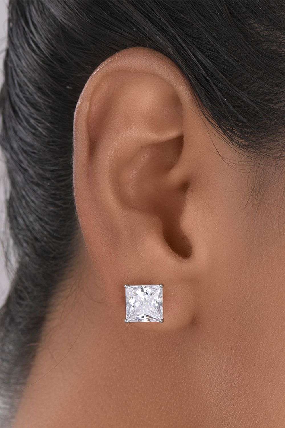 Solitaire Earrings Swarovski Diamond Earrings Studs Stilla Attract