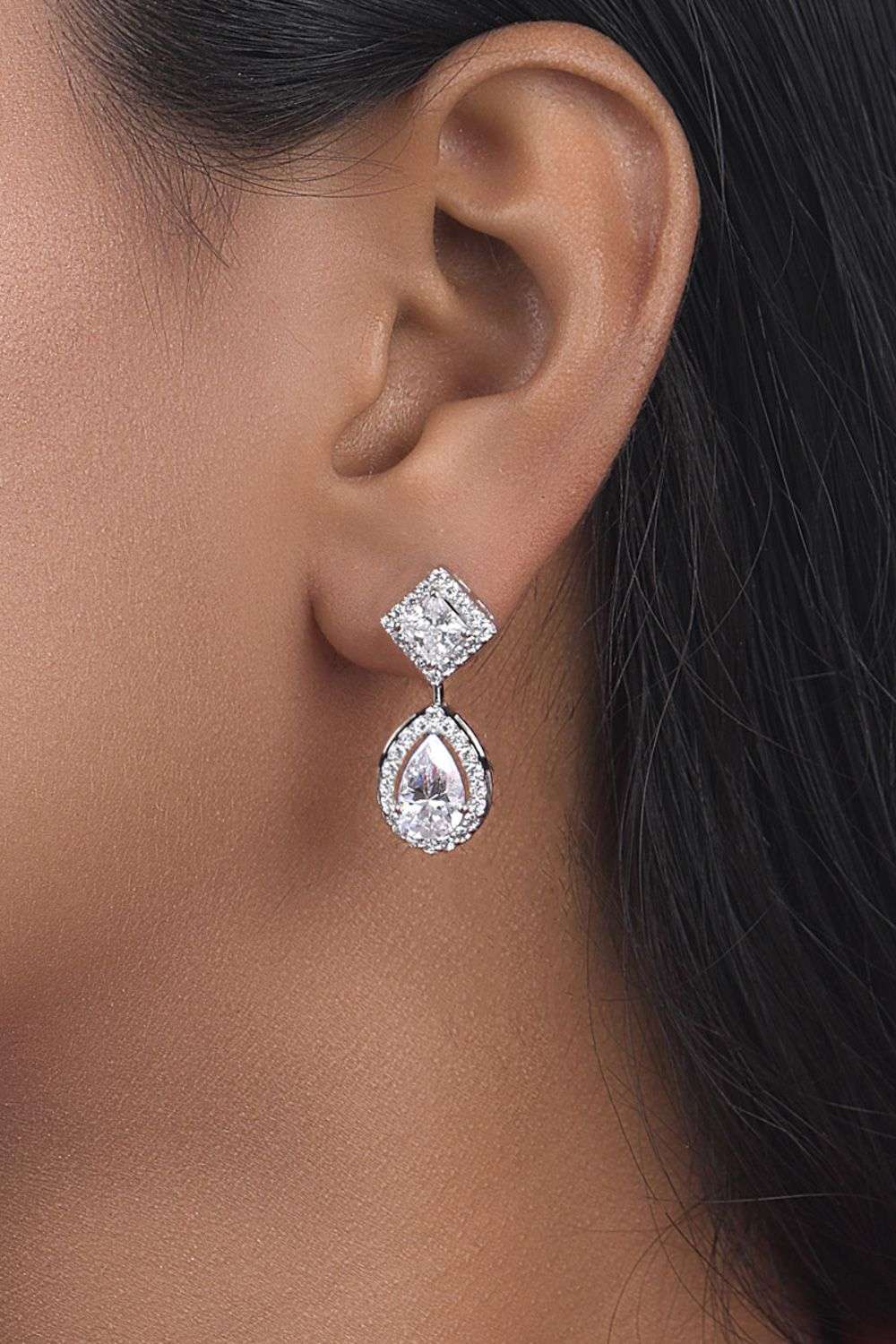 Indiamart 14 Karat White Gold Diamond Earrings Indiamart Diamond