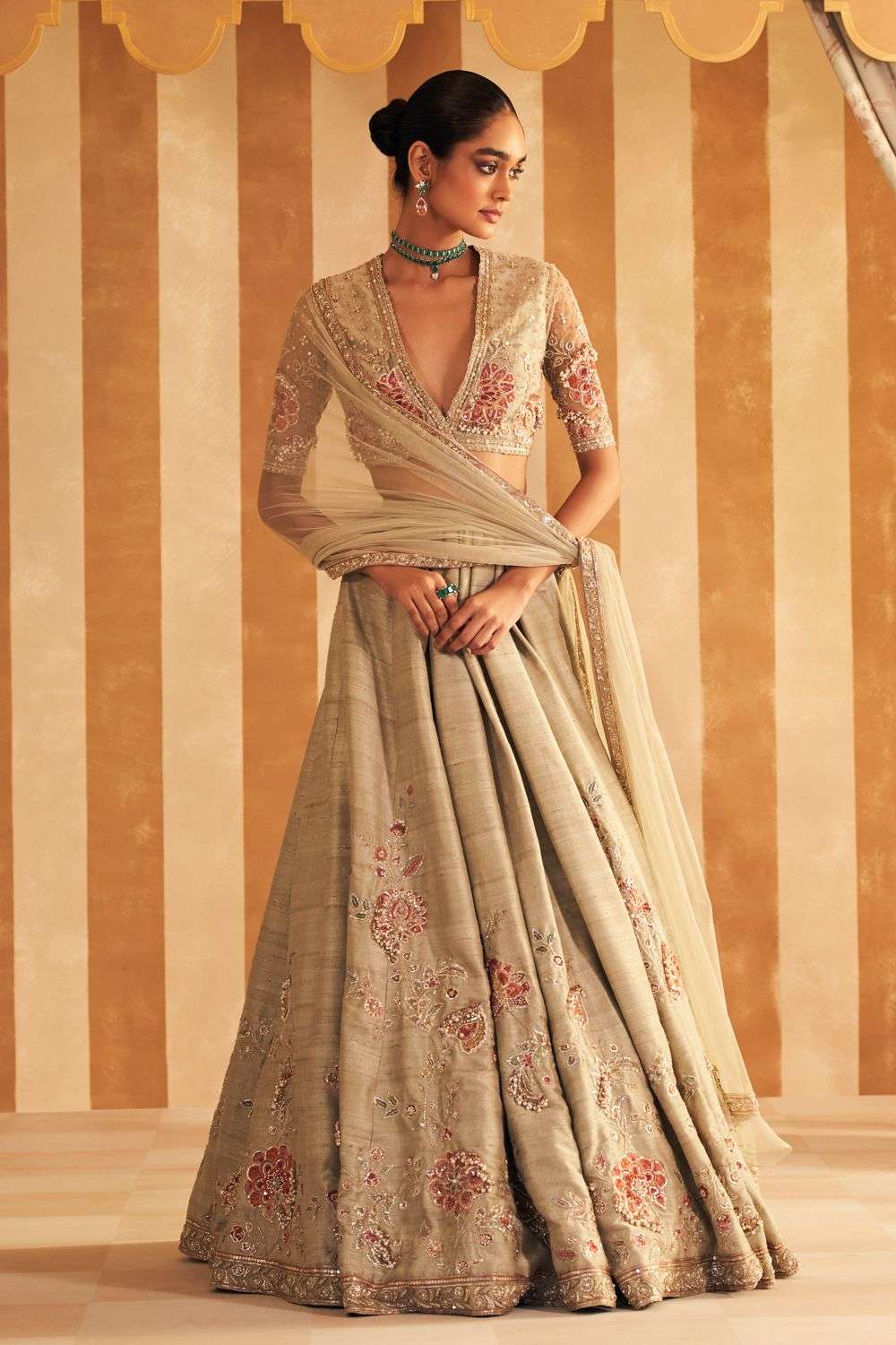 Buy Ridhi Mehra Soft Green Blouse: Net Lehenga: Raw Silk Dupatta