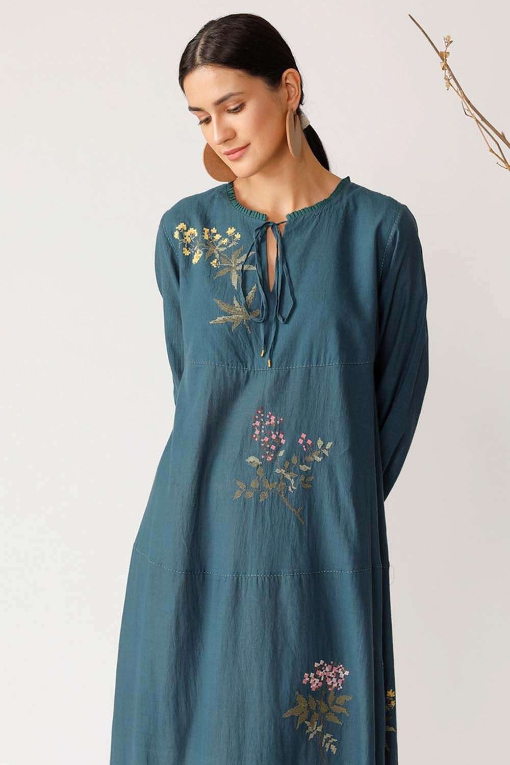 kurti designs, Woman Indian Embroidery Dress Design, Free Suit Design (54)