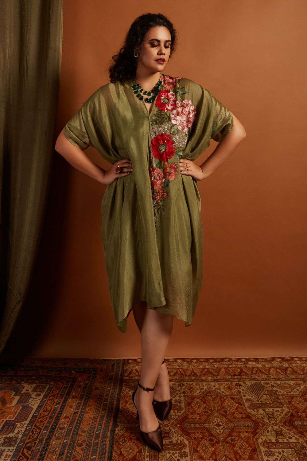Half kaftan dress online