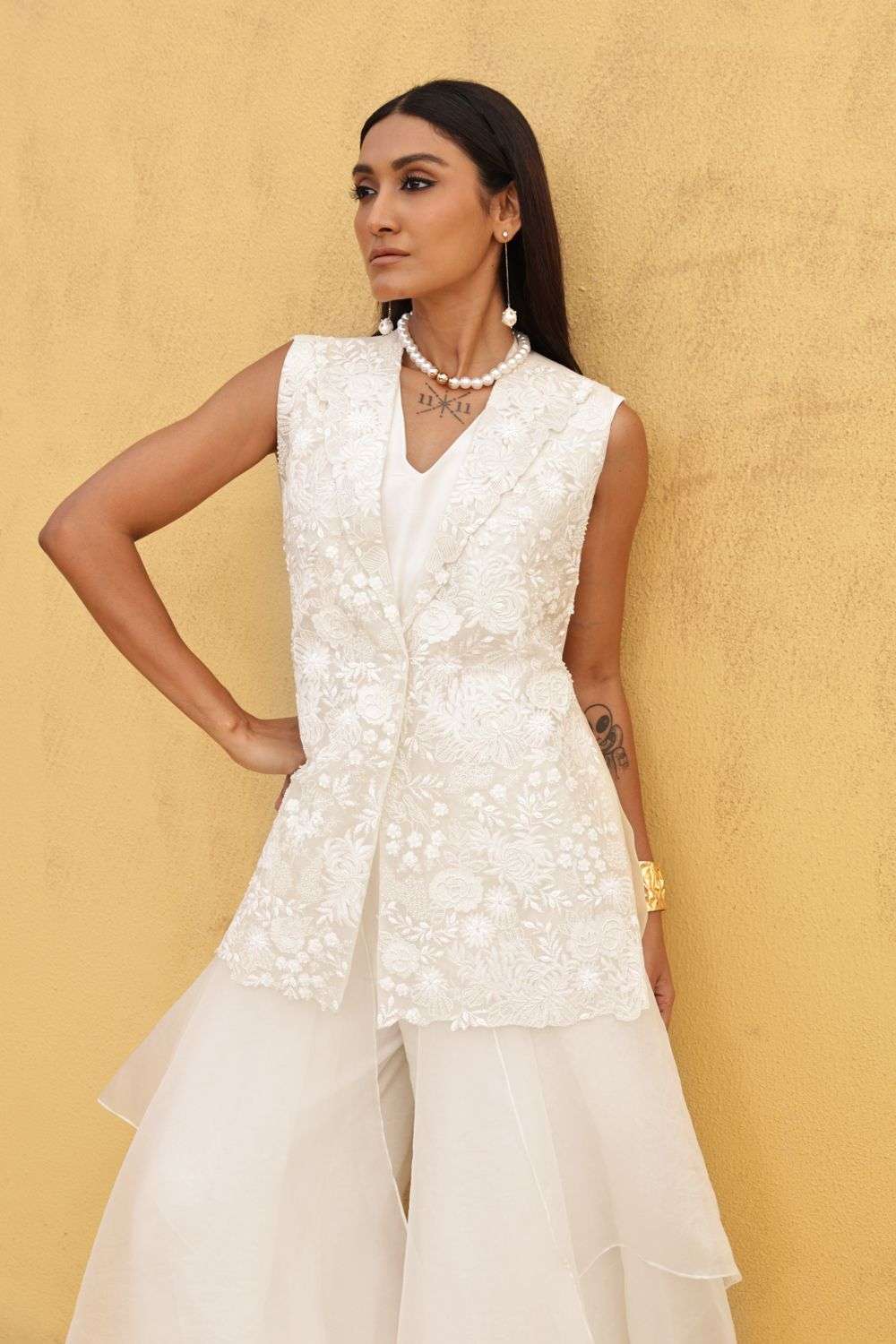 Buy Richa Khemka Soft Ivory Organza & Silk Machine Embroidery +