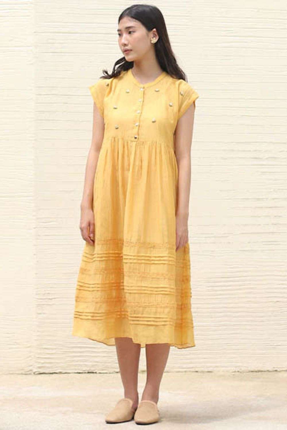 Shop Designer Women s Clothing Accessories Online Ensemble India
