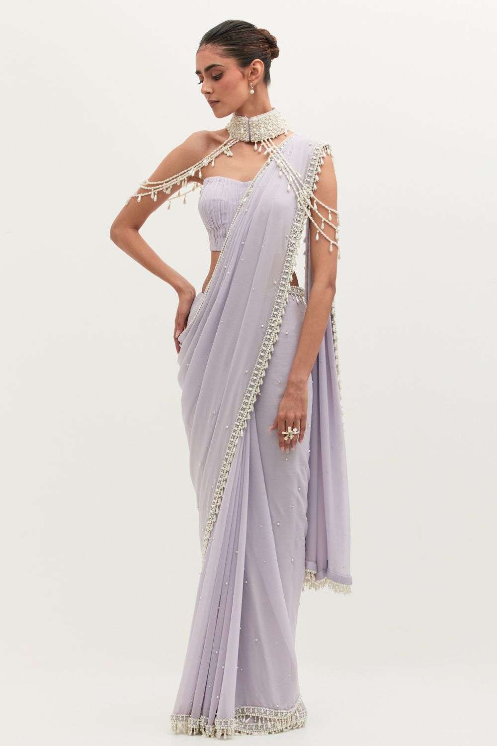 Sinary　ENSEMBLE Buy Mala and Kinnary Soft Lavender Georgette Pearls Saris