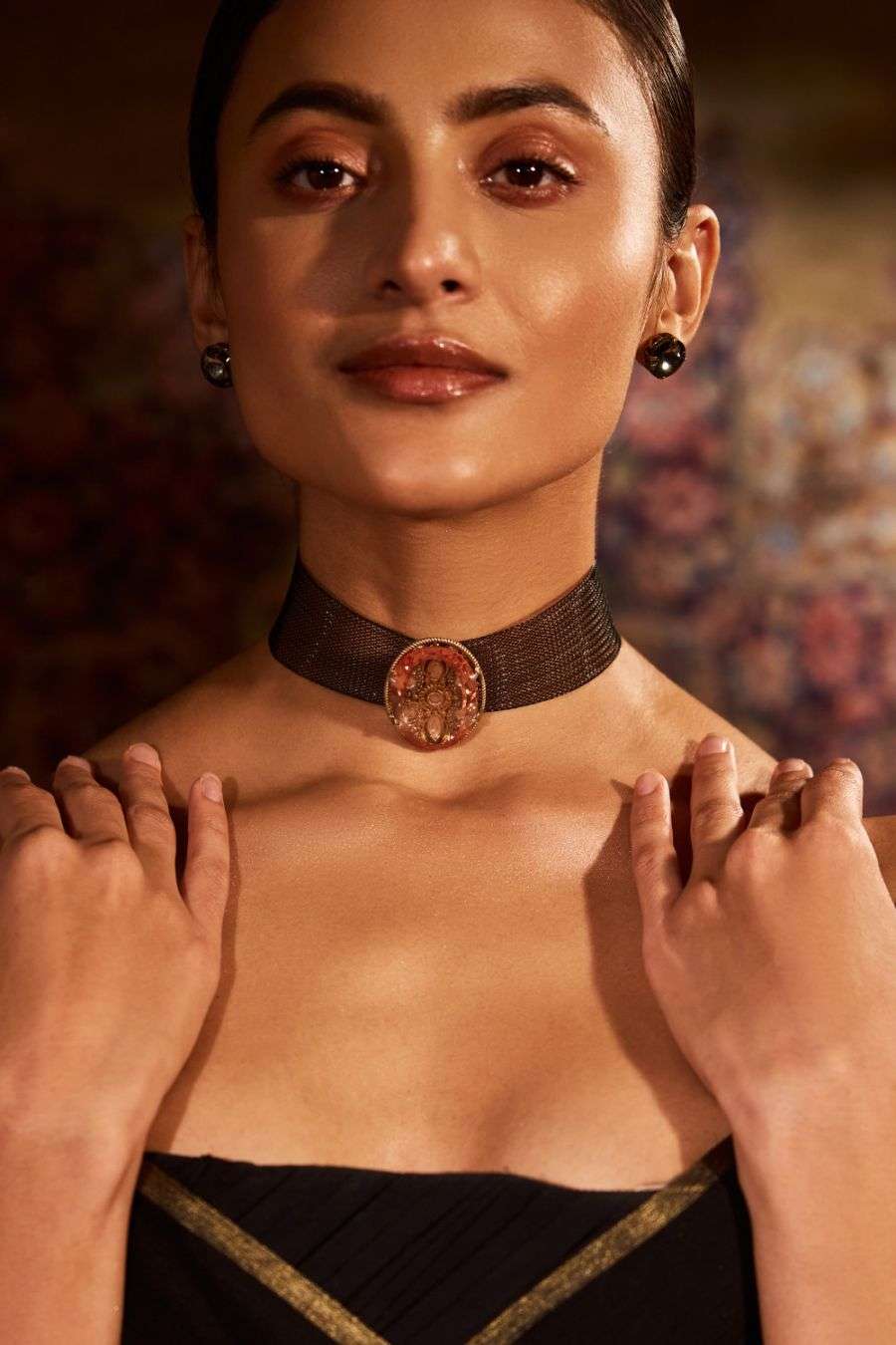Buy Antique gold mesh choker necklace 