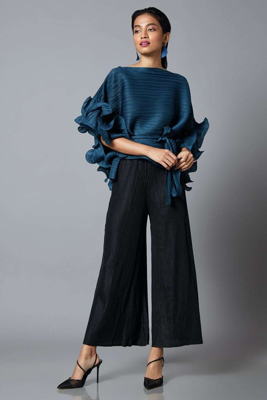 ruffle waist top
