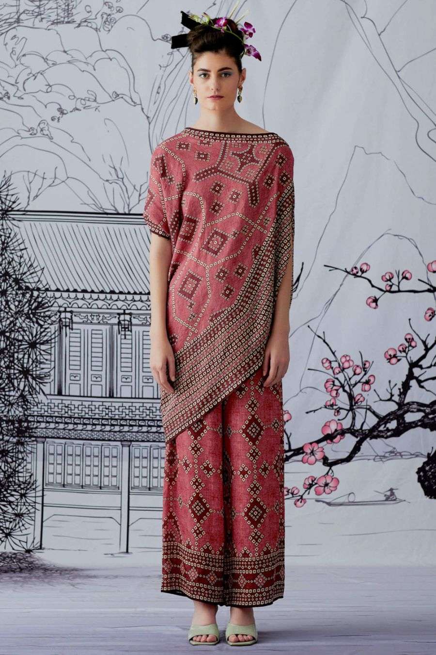 Buy Draped boat neck tunic \u0026 pant set 