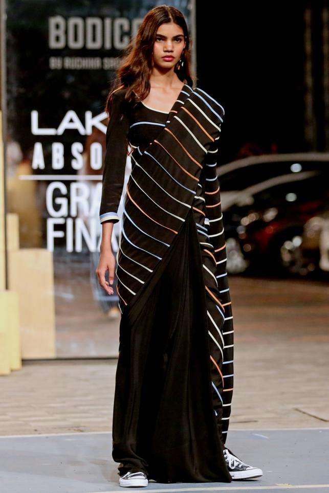 Buy Tarun Tahiliani Soft Black Brocade Saris & Concept Saris Buy Tarun Tahiliani Soft Black Brocade Saris & Concept Saris