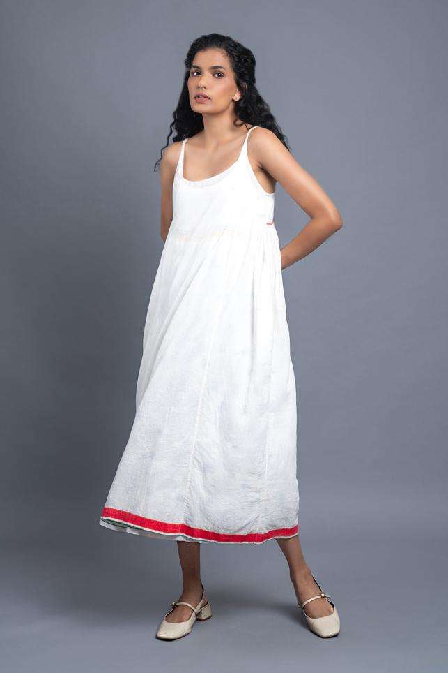 injiri CREAM APPLIQUÉ DRESS Injiri Dress with Multicolored Stitching Selected by The