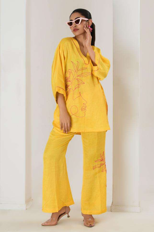 Buy Sitarraa Soft Yellow Top - Bottom -CHANDERI Coordinate Sets